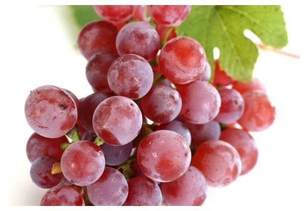 食物|人到中年想长寿,三种食物要多吃,减肥瘦身、排毒养颜,不妨一试