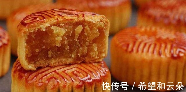中式|教你一套自制月饼的妙招，简单又实惠，比买的还好吃，建议收藏！
