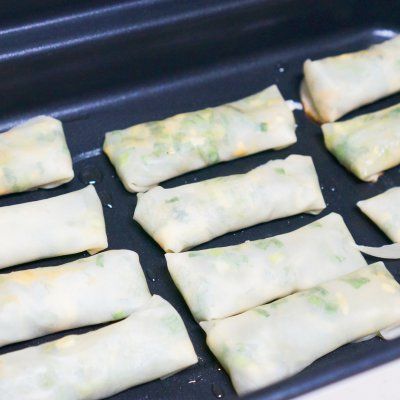  馅饼|这道饺子皮版韭菜鸡蛋馅饼美味下饭，连着吃都不腻