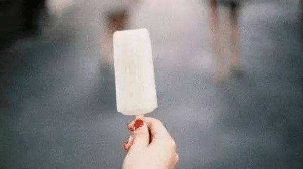 友善|如果你不口渴,路人会很友善地给你一个冰淇淋,你最喜欢什么样的冰淇淋