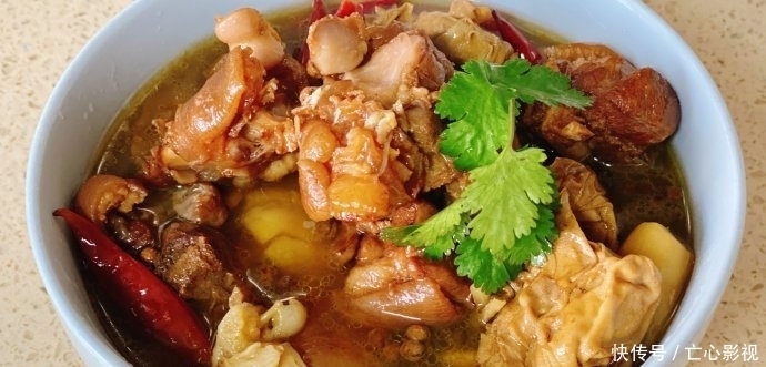 养生大猪蹄，养颜又健康，谁能不爱呢？