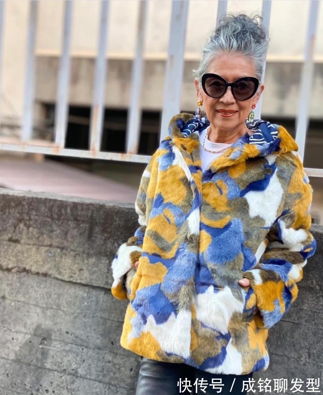 内藤朝美|年龄大不是不打扮的借口,看看这位71岁奶奶的穿搭,又潮又有个性