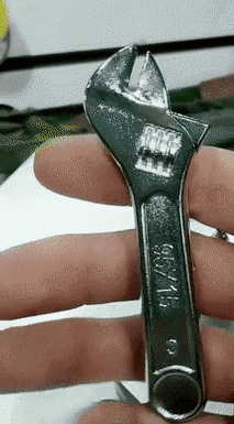 |搞笑动图:妹子,你这是相亲成功了吗?