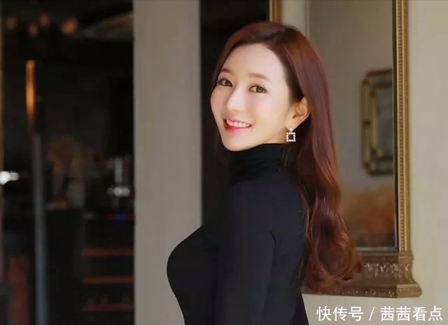 美女写真:气质优雅的温柔美女,一笑倾城