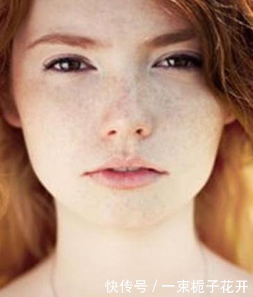 女人|脸上有这四个特征的女人,简单化妆就能变美,看看你有这特征吗