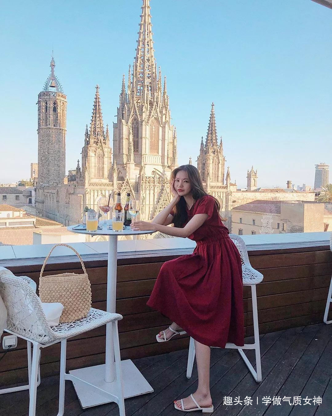 一字带凉鞋 凉鞋,这样穿才时髦 !