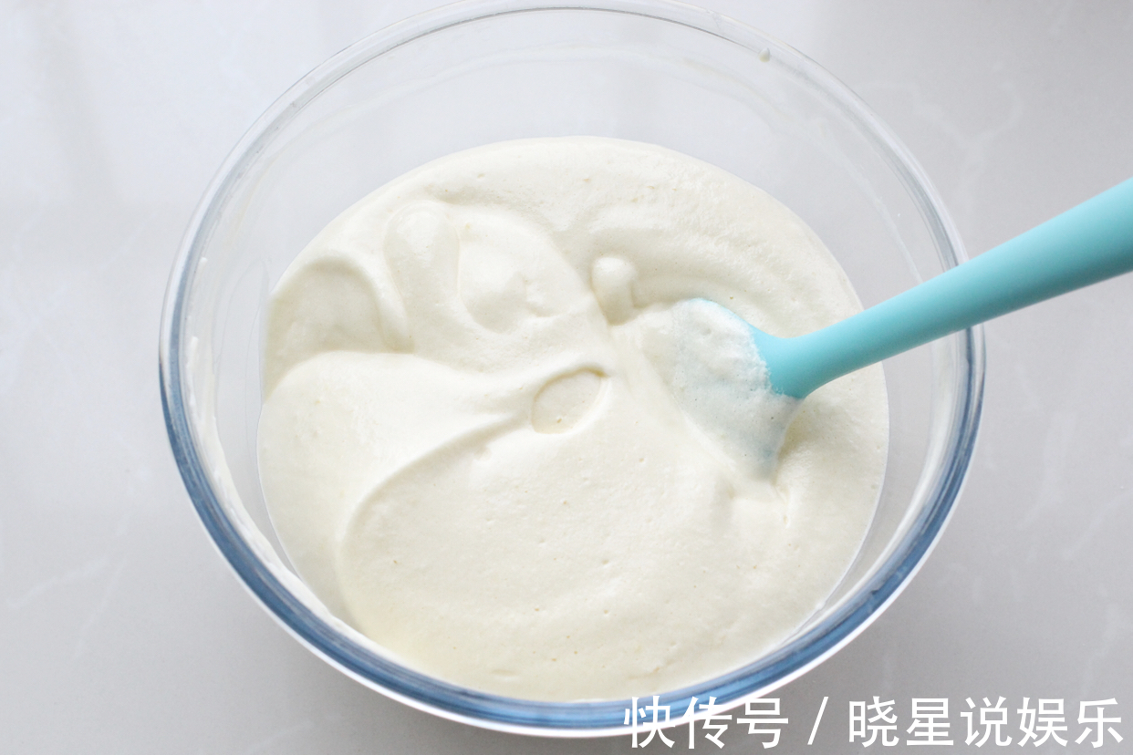 网红甜点不用排队买,自己动手做,用料足味道好,学会都能开店了