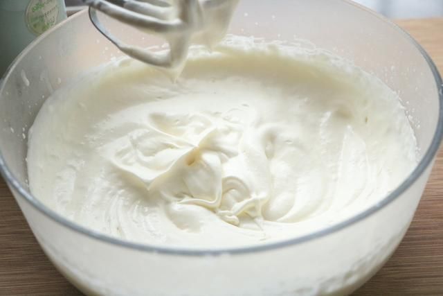 擀面杖|简单0失败的蛋糕，新手一次就成功，冰凉爽口，入口即化，香！