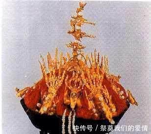 大明|清朝、俄国和英国的皇冠和大明凤冠一比,显得根本不够看!