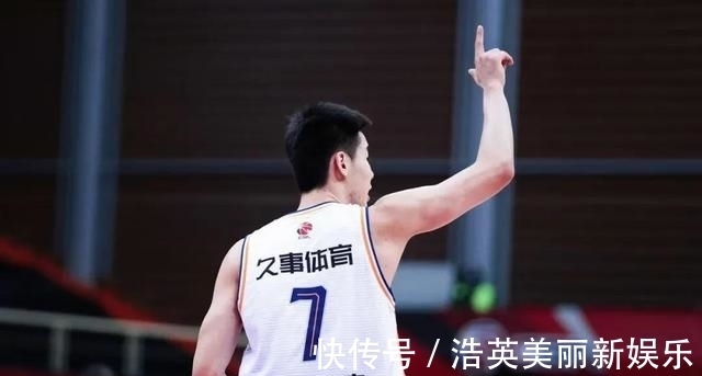 国青|上海后卫宣布退出NBA选秀，绯闻不断，昔日国青核心泯然众人矣？