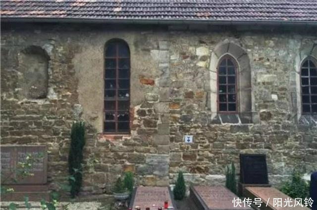 疼痛|尼采深入人心的5句话,“不断引起疼痛的东西,才不会忘记”