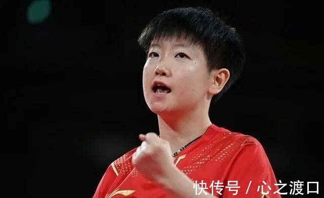 刘国梁|孙颖莎为何招人喜欢？比赛结束后，谁注意到她的举动，裁判都脸红