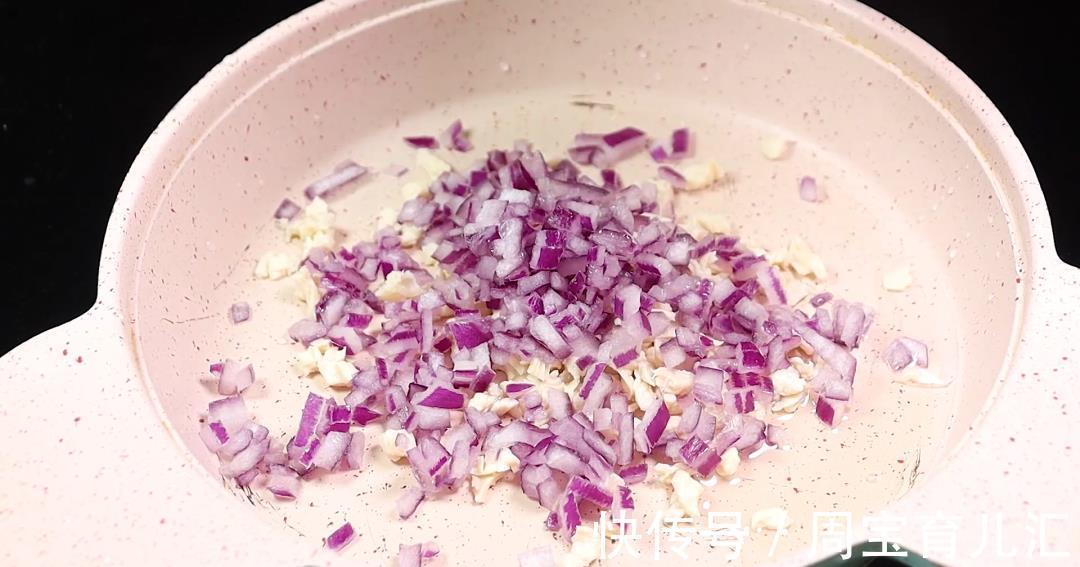 面条|我家面条从不水煮，换个做法宝宝天天点名要吃，挑食孩子都吃光光