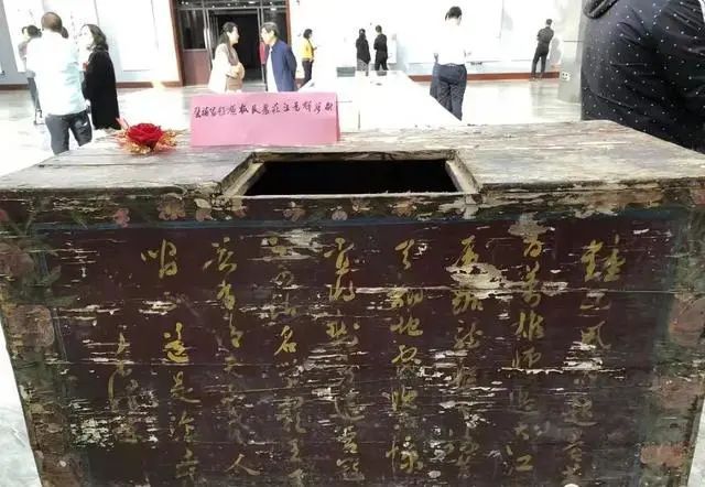 先生#他下放甘肃20年,但书法仍带“老派”风范,堪现代大家