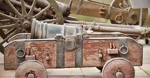 康熙|28发子弹连射领先时代,清朝发明世界最早机关枪却因康熙全毁了!