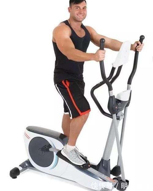 中老年人|什么运动减脂效果最好最强燃脂运动排行榜,跳绳只排到第三名