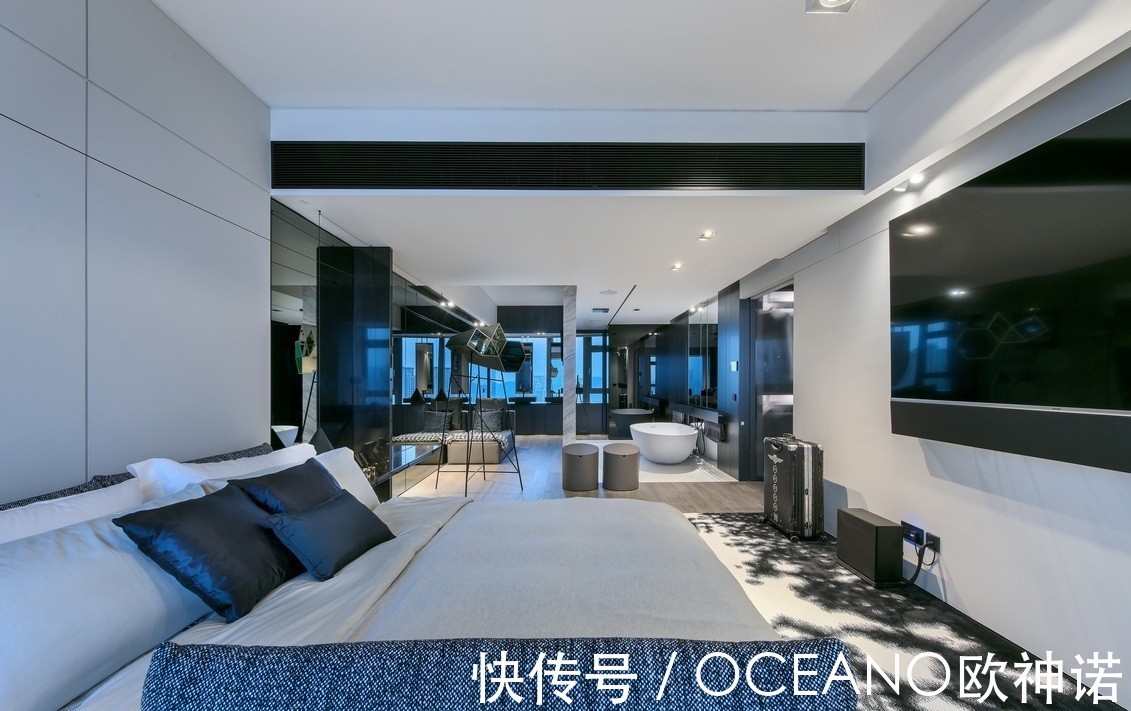 住宅|604㎡的极简工业风,诠释至简至美的生活