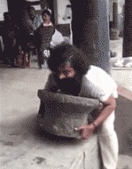 |搞笑GIF:这样的包饺机你没见过吧,包出来饺子非常匀称漂亮美观