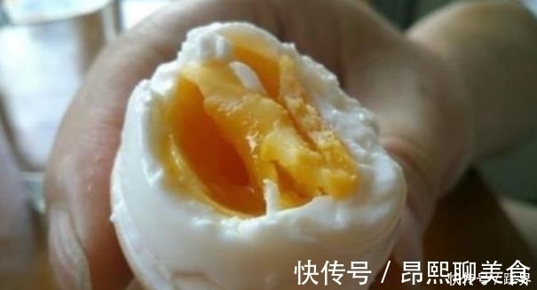 鸡蛋|晨起鸡蛋如此煮,跟吃毒没两样,多数人不以为然还自己觉得健康