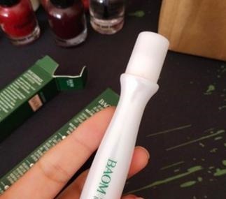 又一“地摊货”被娱乐圈带火了,国内跌到2元却卖不动,网友不可思议!