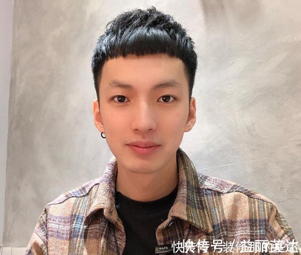 剪短|“寸头”再帅也不要乱剪,2021男生流行6款发型,尽显潮男范