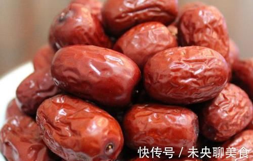 芝麻酚|红枣和它一起煮,每天一杯,白发黑了,睡得香了,不想显老可试试