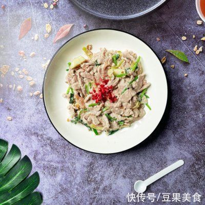 生粉|少盐鲜嫩的清炒里脊丝的经典做法，不会你就Out了
