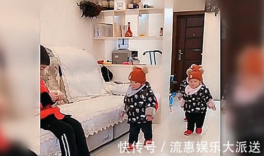 三胞胎|自从二胎有了三个妹妹,8岁的哥哥吃东西就变成如此,笑喷