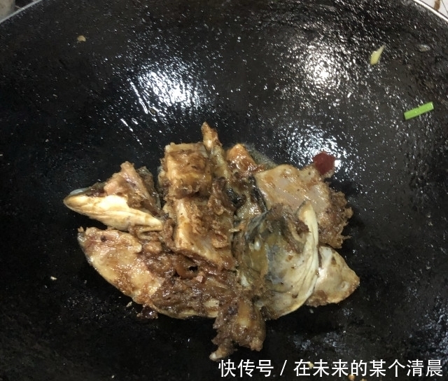 鱼烧豆腐，过年的大菜，高补钙，高营养