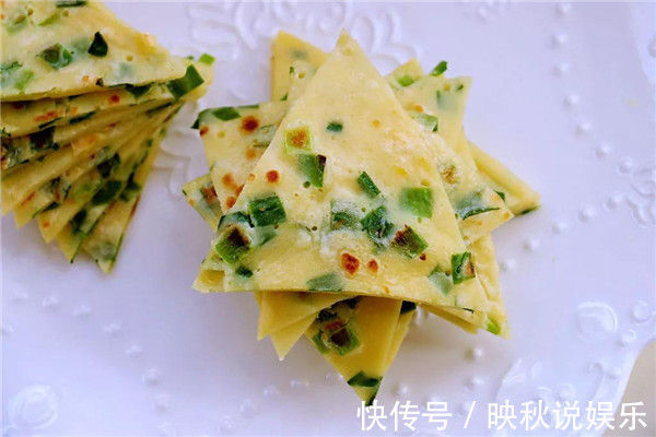 面糊|鸡蛋和韭菜也可以做早餐饼这样做鸡蛋饼，每天当早饭都不会腻！