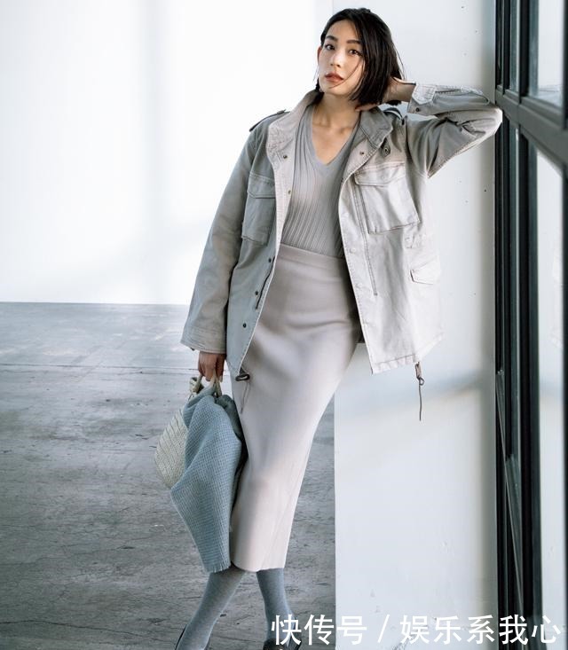 “灰色”和“米色”的时尚搭配技巧