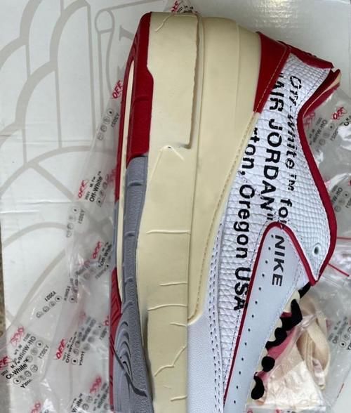 nike OW x AJ2曝光！芝加哥配色+解构设计，能否拯救Nike这个冷门系列