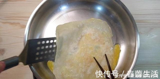 早餐别太抠门,孩子连吃这饼3天都不腻,北方朋友看着就有食欲