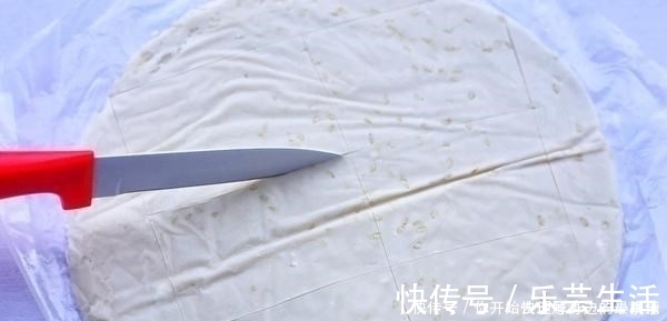 酸奶|法国的贵族小点心,在家用手抓饼就能做!发朋友圈稳赢