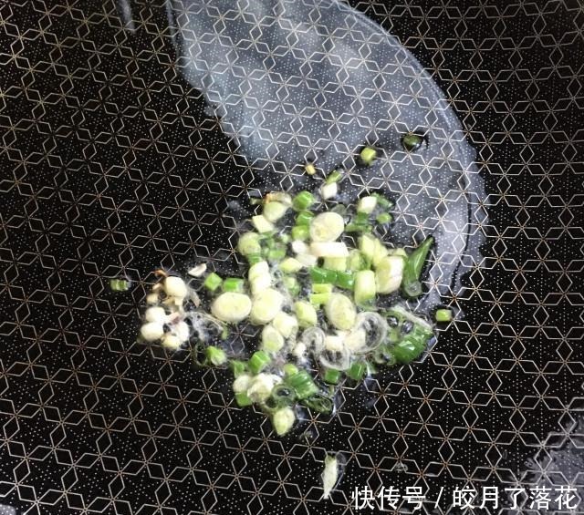 萝卜丝|清炒萝卜丝,家常小菜,爽口极了