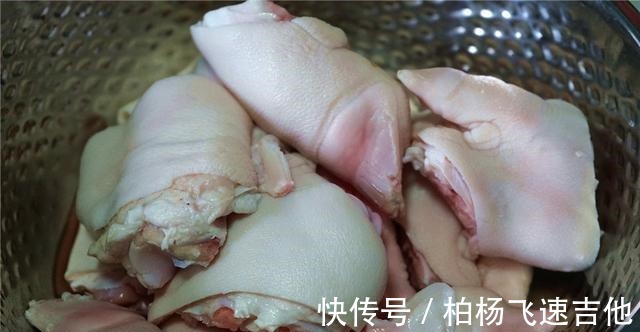 炒锅|猪蹄炖到脱骨烂,我只用45分钟,看步骤毫不夸张,好吃有窍门!