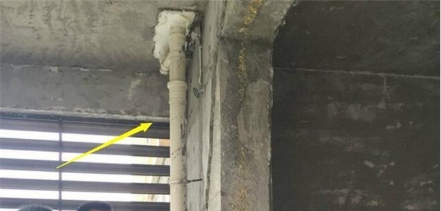 师傅|阳台那根下水管太碍事怎么办, 师傅的这个建议给得真及时