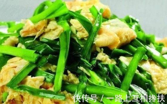 韭菜|3种“隔夜菜”,吃不完快速丢掉,尤其是第3种,为健康别不舍得