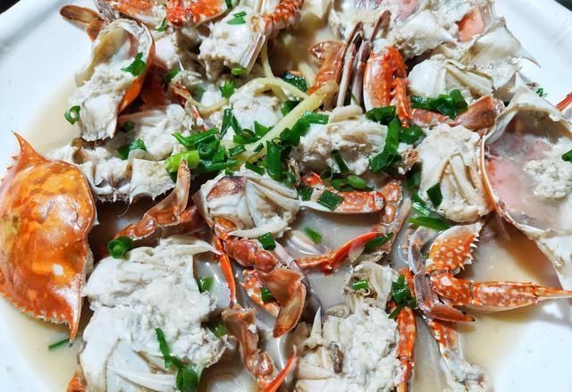 味道|朋友聚餐,5个人点了10道菜花了350元,都说太值了