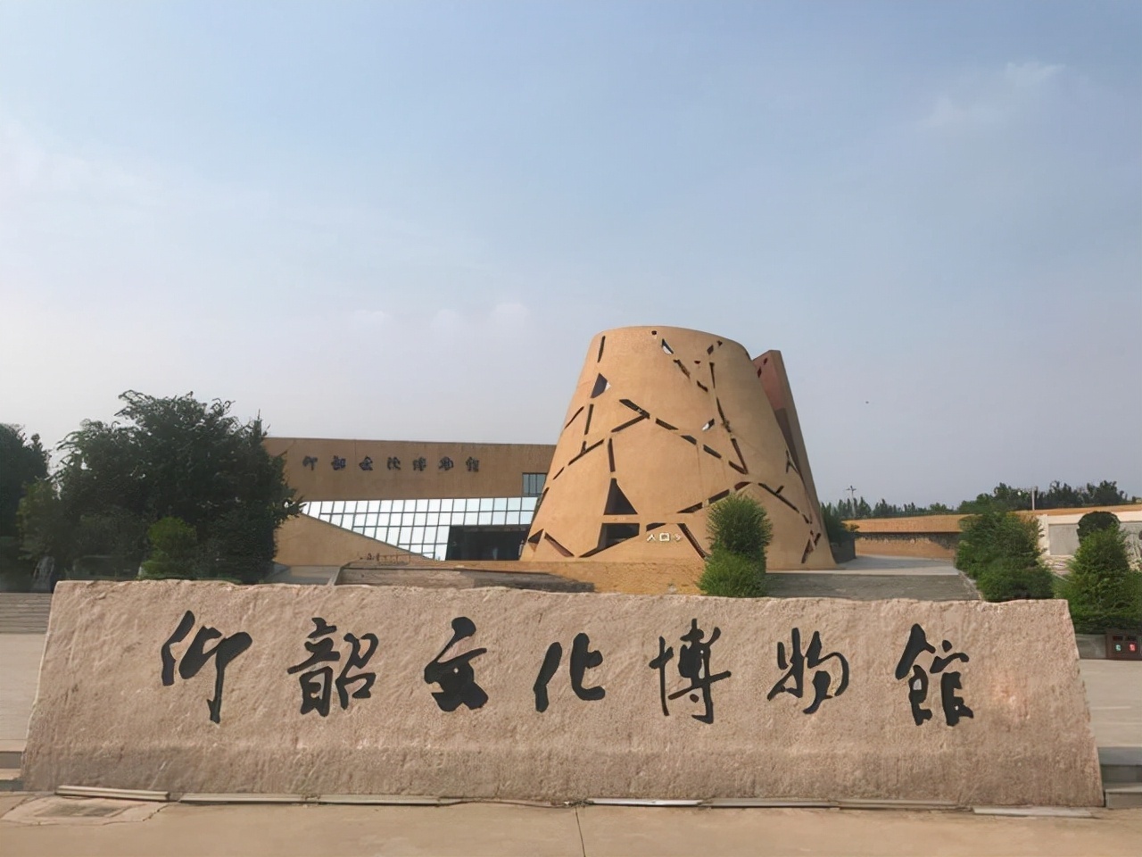 专家们#考古学家在仰韶遗址,发现古老的“陶文”,这种文字竟然可以解读