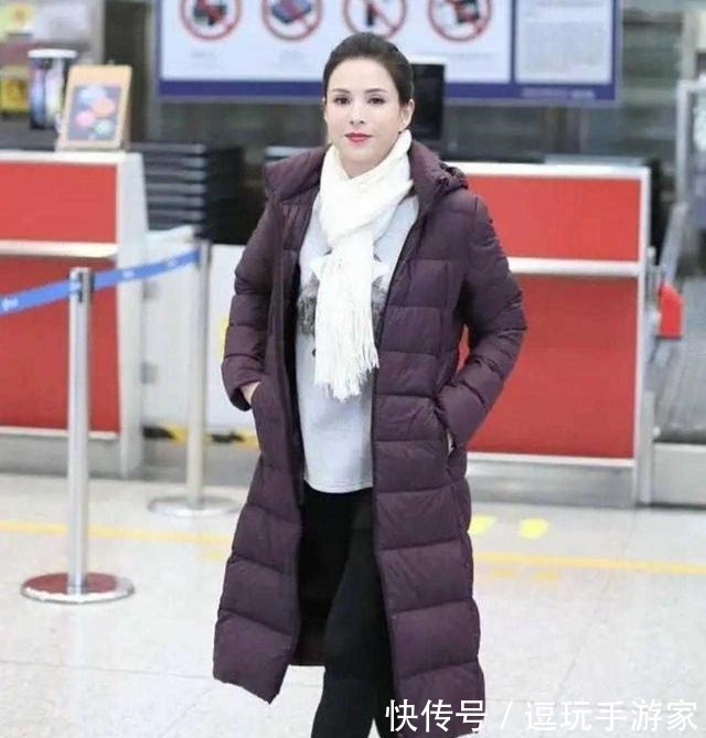 李若彤 羽绒服搭不好看下面的搭配方法不容错过!时尚保暖两不误!