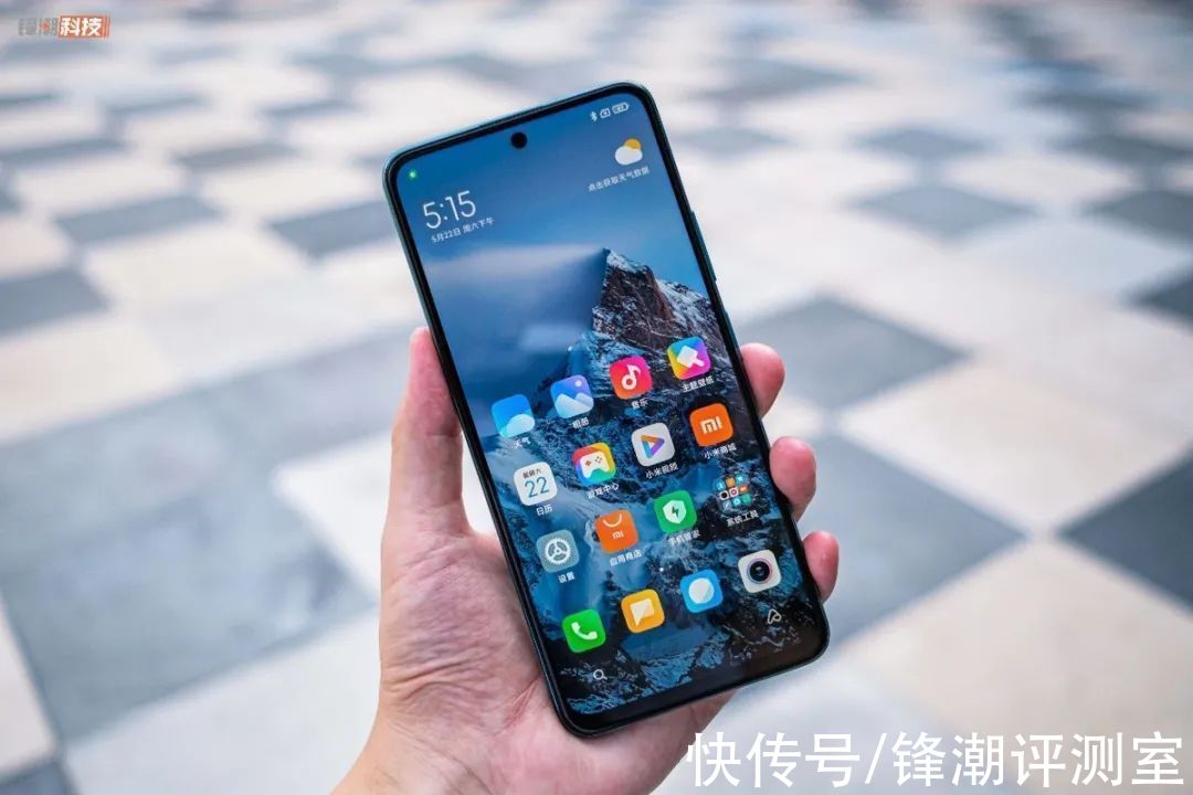 q3|iPhone 13刚开卖就降价500，拼多多这操作过分了