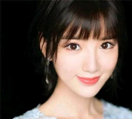 脸上有这4个特征的女生不要留＂刘海＂，否则太难看，信我的准没错