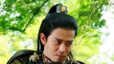 这位|这位皇帝有些独特,对于国号真的很随意,但是众人却接受了!