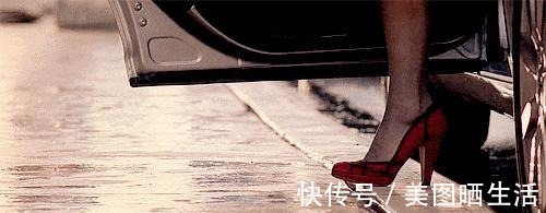 纽约时装周 多少女孩的高跟鞋梦想,死在了通勤路上!