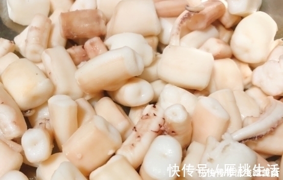 味道|鱿鱼不好吃,那你就错了。这样做鱿鱼会让你的菜吃起来很高端!