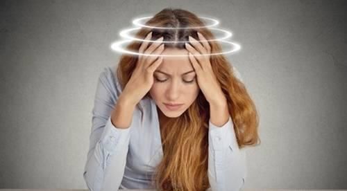 痘痘|对于脸上不断冒痘的原因有哪些？要如何改善呢？