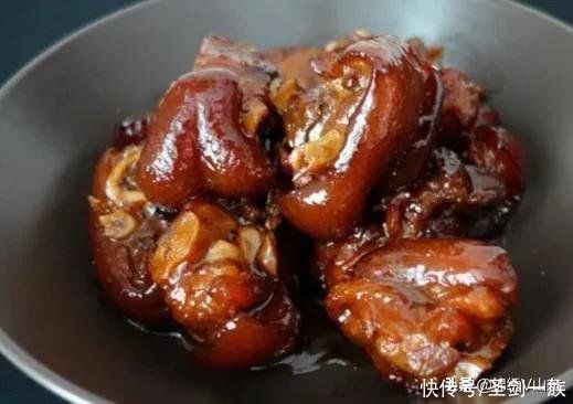 青菜椒|味道鲜美的10道家常菜，荤素搭配，好吃不腻，在家也能轻松当大厨