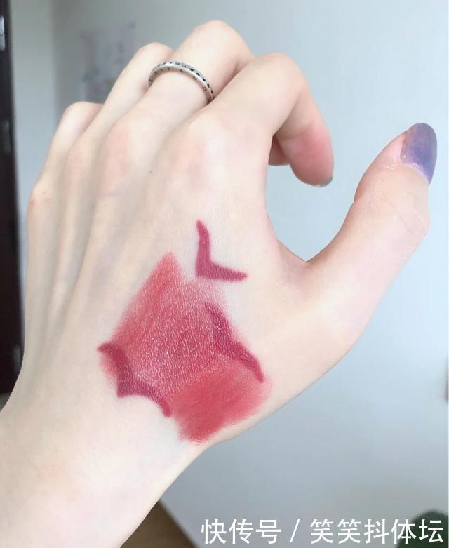 平价|让人看不出是平价口红的牌子,黄皮涂也好看,上街还会被人问色号