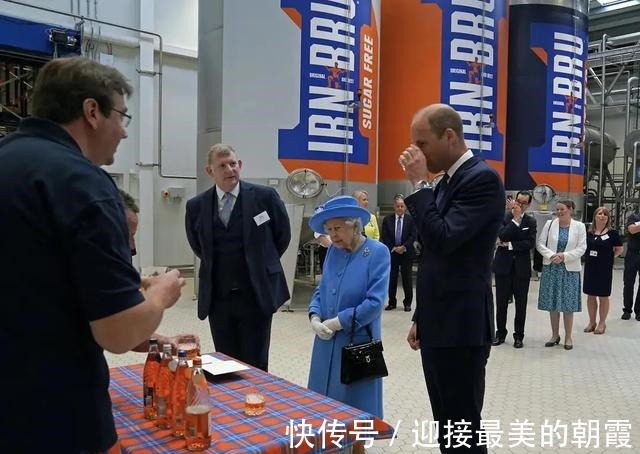 乐福鞋 平底鞋的好,连讲究的英国女王都抗拒不了,更何况我们呢